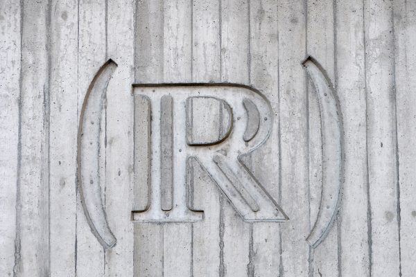 14. The Little r in PET rOCK